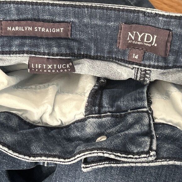 NYDJ Jeans Women Size 14 Marilyn Straight Demin Blue EUC Lift Tuck Technology - Picture 3 of 4